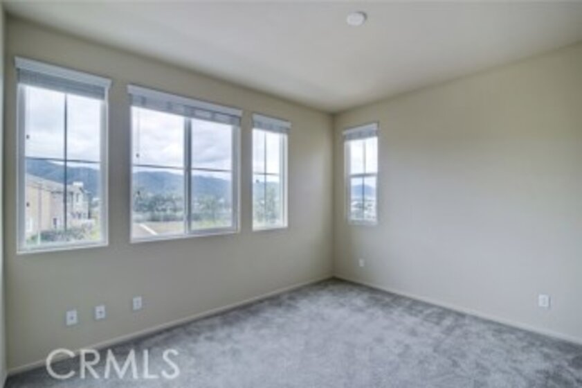 43062 Avenida Amistad Photo