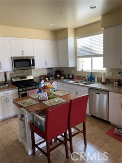 43150 Avenida Amistad Photo